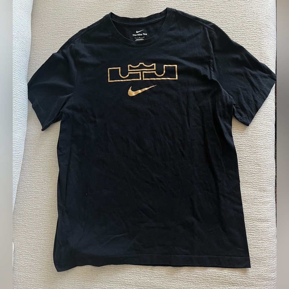 Nike Lebron Tshirt
